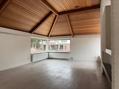 124m2 apartment to rent for 1495€/month in Dorpsstraat, Holten