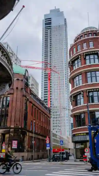128m2 flat te huur voor 2125€/maand in Houtlaan 11, Rotterdam