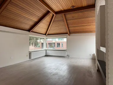 124m2 Appartement te huur voor 1495€/maand in Dorpsstraat 55, Holten