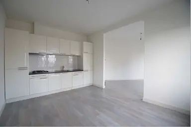 65m2 apartment to rent for 1115€/month in Rozenlaan, Rotterdam