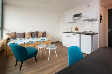 44m2 studio to rent for 687.06€/month in Goudenregenstraat, The Hague