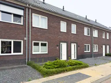 119m2 house to rent for 1450€/month in Vlammertsehof, Bergen