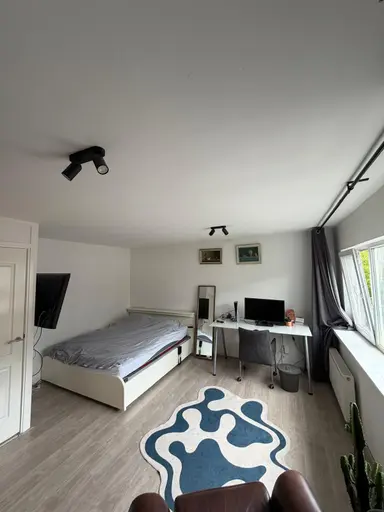 14m2 Chambre à louer pour 800€/mois à Bonaventurastraat, Rotterdam