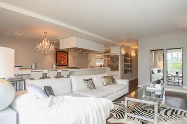 90m2 apartment to rent for 3250€/month in Beysterveld 169, Amsterdam