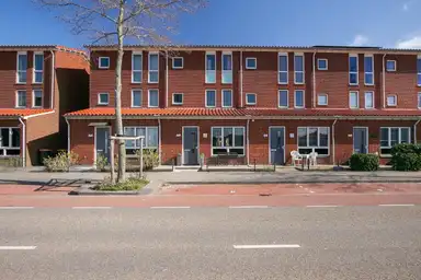 115m2 house to rent for 2695€/month in Vrouw Avenweg 178, The Hague