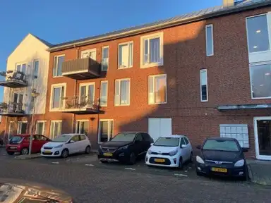 77m2 Appartamento in affitto per 1295€/mese a Raadhuisplein 70, Waddinxveen