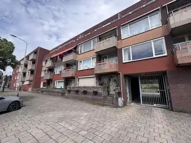 75m2 Appartamento in affitto per 1195€/mese a Sibemaweg, Maastricht