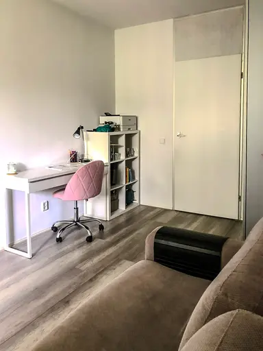 12m2 room to rent for 1100€/month in Leusdenhof, Amsterdam