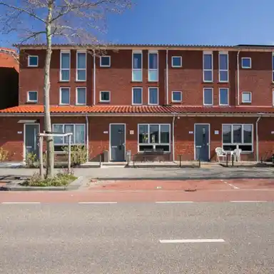 115m2 house to rent for 2795€/month in Vrouw Avenweg, The Hague