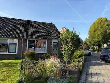 m2 house to rent for 672.23€/month in De Stringen 14, Nieuwehorne