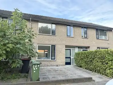 113m2 house to rent for 1525€/month in Spreeuwenstraat, Amersfoort