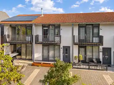 m2 house to rent for 2500€/month in Cairostraat 52, Purmerend