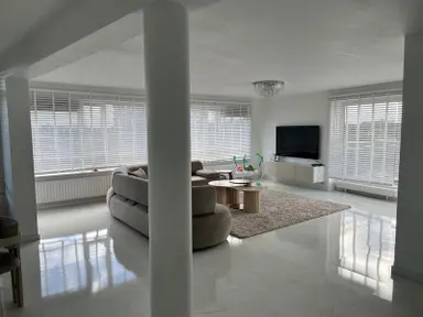 200m2 apartment to rent for 1000€/month in Messiaenpark, Eindhoven