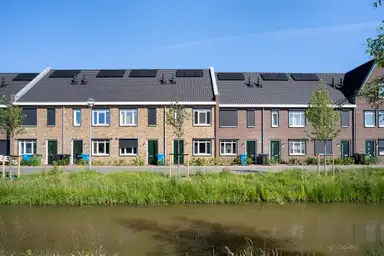 118m2 house to rent for 2325€/month in Brink van Pietje Bell 37, Pijnacker