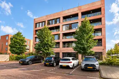 83m2 apartment to rent for 2750€/month in Jan Tooropstraat, Amsterdam