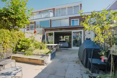 174m2 huis te huur voor 5500€/maand in Bleijenbeek 16, Amsterdam