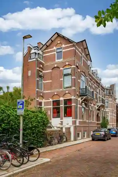 283m2 Studio zur Miete für 886€/Monat in Van Speijkstraat, Utrecht