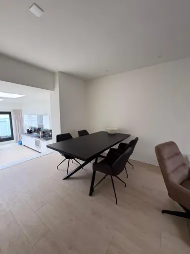 60m2 apartment to rent for 1825€/month in Stationsstraat, Sas van Gent
