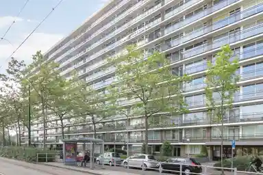 147m2 Appartamento in affitto per 1745€/mese a Sir Winston Churchilllaan 523, Rijswijk