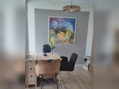 80m2 apartment to rent for 622€/month in Aart van der Leeuwlaan, Delft