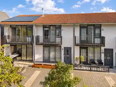 100m2 house to rent for 2500€/month in Cairostraat 52, Purmerend