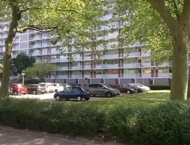 91m2 apartment to rent for 875€/month in Spuikreek 30, Rotterdam