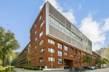 169m2 apartment to rent for 2950€/month in Oeverpad 515, Amsterdam