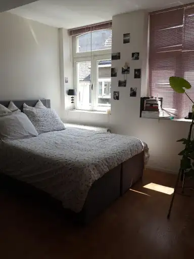30m2 studio te huur voor 957€/maand in Hoenderstraat, Maastricht