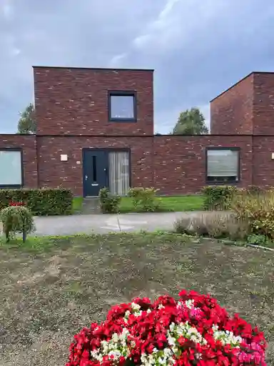 80m2 house to rent for 1175€/month in Backenhagenlaan 54, Hengelo