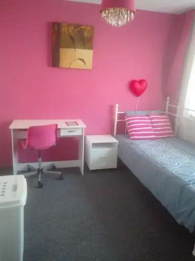 16m2 room to rent for 650€/month in Laan van Vlaanderen, Amsterdam