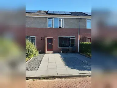 100m2 house to rent for 735€/month in Kloostersingel, Harkstede