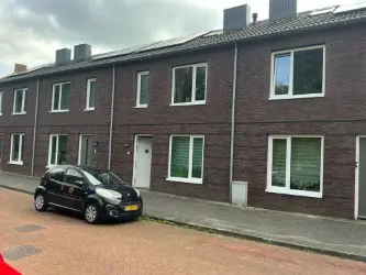 m2 house to rent for 931.36€/month in Parkstraat 17, Steenwijk