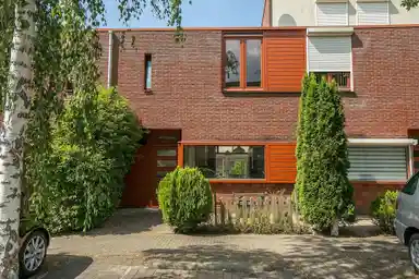 102m2 huis te huur voor 2085€/maand in Grastapijt, Eindhoven