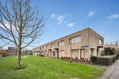 85m2 huis te huur voor 1650€/maand in Mantegnaplantsoen 4, Almere