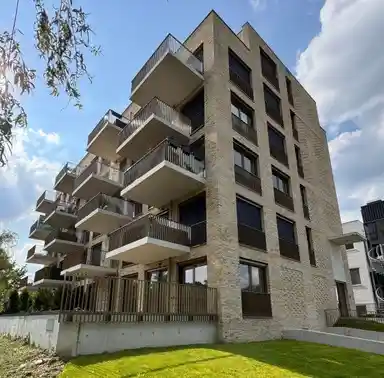 102m2 flat to rent for 2495€/month in Koningslaan 43, Rotterdam