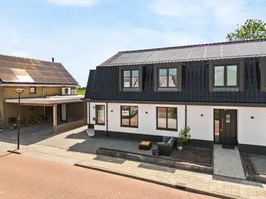 118m2 house to rent for 2500€/month in Dorpsstraat 90, Nieuwveen