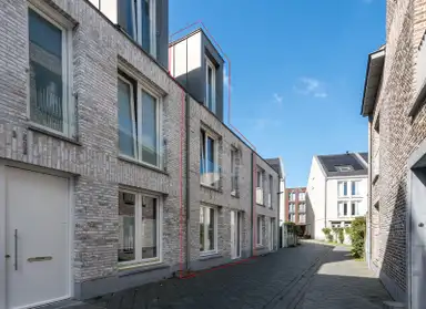 130m2 maison à louer pour 1800€/mois à De Vloeienwacht 4, Maastricht
