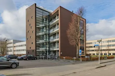 70m2 Appartement à louer pour 1995€/mois à Kromakkerweg, Eindhoven
