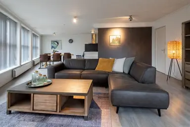 70m2 apartment to rent for 1104€/month in Veemarkt 21, Hoorn