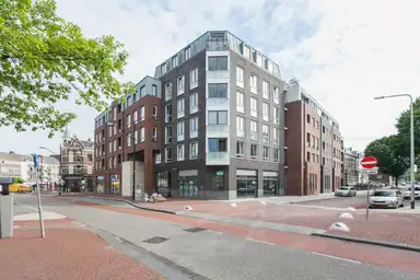 91m2 Appartement à louer pour 1520€/mois à Hertogplein 39, Nijmegen
