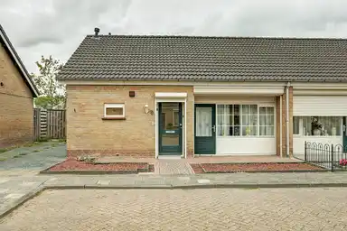 m2 Appartement à louer pour 932.93€/mois à Kapellenhof 9, Noordhoek