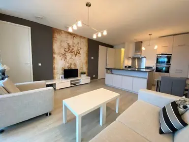 65m2 apartment to rent for 2500€/month in Kruisplein 984, Rotterdam