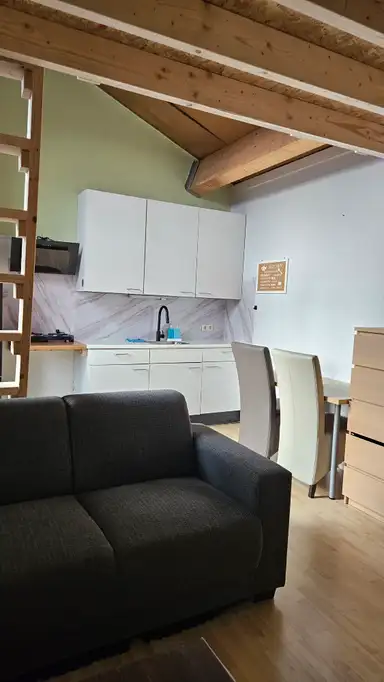 28m2 room to rent for 1200€/month in Vrije Zeestraat, Almere