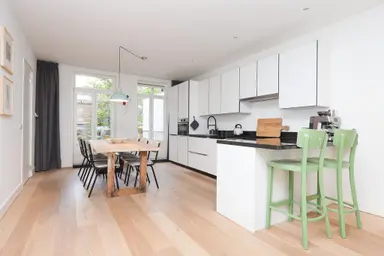 105m2 Appartement à louer pour 2950€/mois à Tweede Jan Steenstraat, Amsterdam