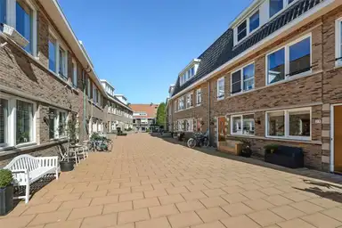 85m2 Appartamento in affitto per 2200€/mese a Graaf Florisstraat, Voorburg