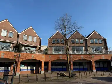 98m2 Appartement te huur voor 1750€/maand in Dorpsstraat 96A, Lunteren