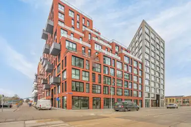 85m2 apartment to rent for 3100€/month in Mies van der Rohestraat, Hoofddorp