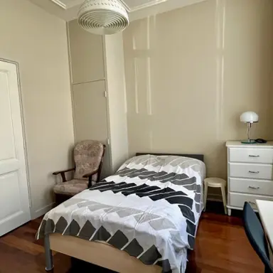 45m2 room to rent for 1400€/month in Da Costastraat 14, The Hague