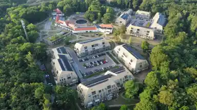 67m2 flat to rent for 1670€/month in Crailoseweg, Huizen