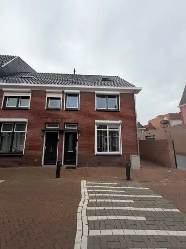 80m2 house to rent for 1600€/month in Visserstraat 12, Steenbergen
